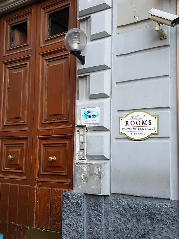 Rooms Stazione Centrale Neapel