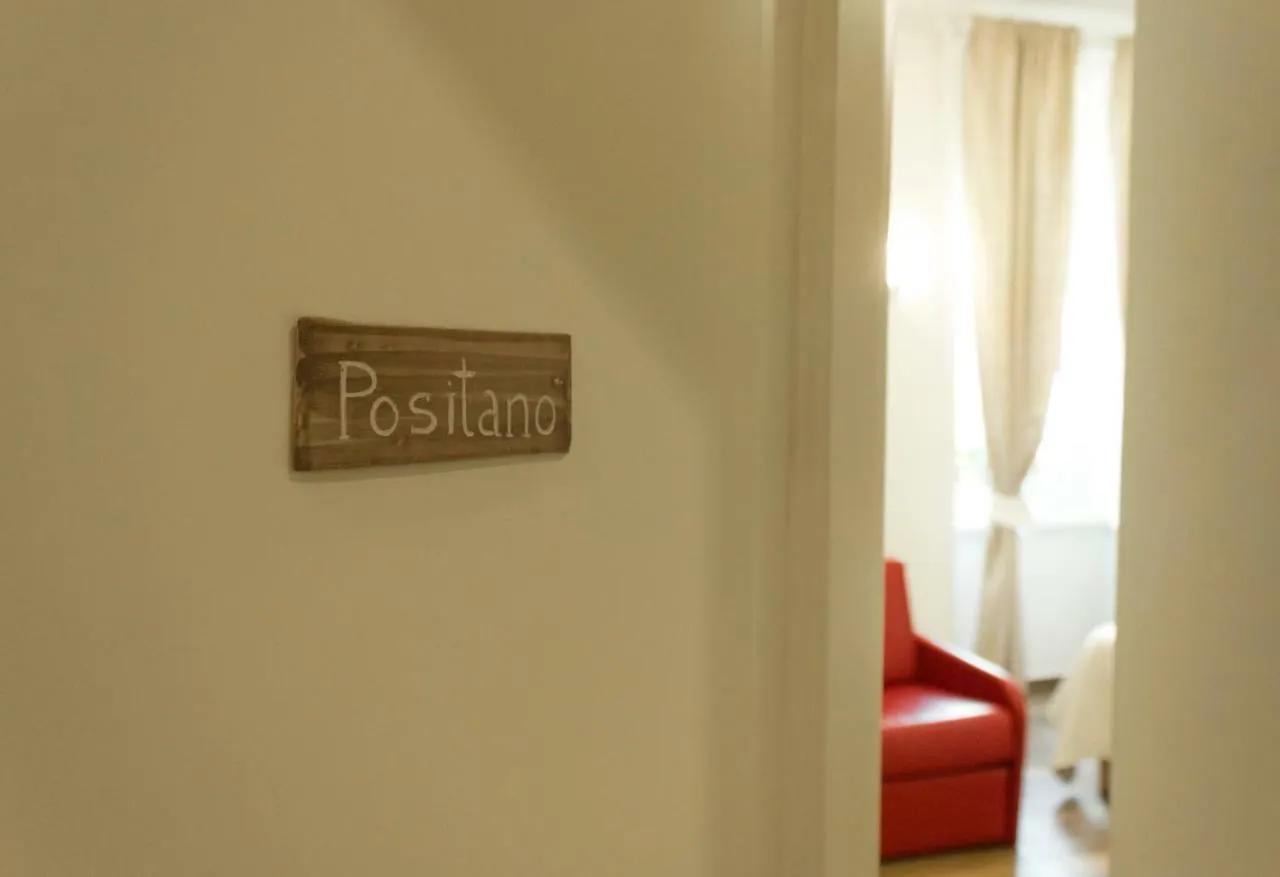 Rooms Stazione Centrale Neapel Gasthof