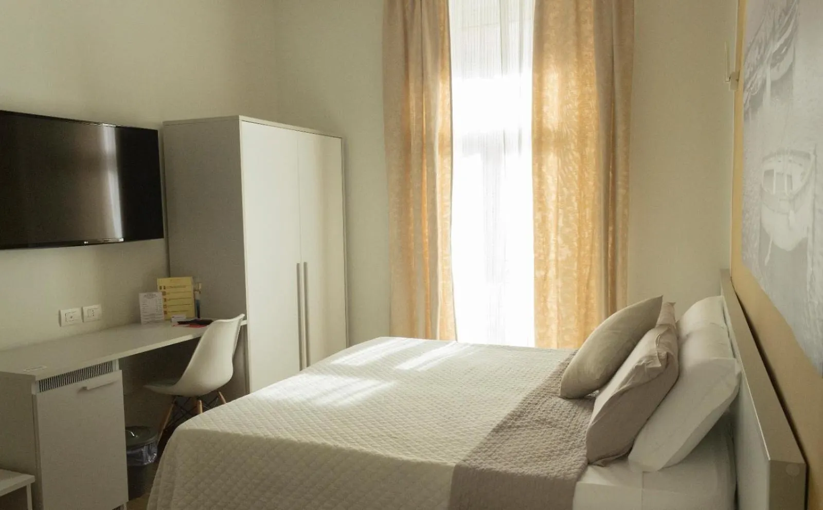 Rooms Stazione Centrale Neapol